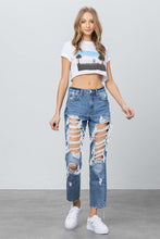 Load image into Gallery viewer, HIGH RISE MOM JEANS