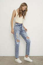 Load image into Gallery viewer, SLIM BOYFRIEND JEANS