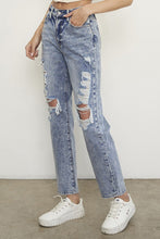 Load image into Gallery viewer, SLIM BOYFRIEND JEANS