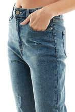Load image into Gallery viewer, DISTRESSED DETAILED STRAIGHT LEG JEANS