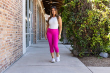 Load image into Gallery viewer, The Oliva Spring Capris