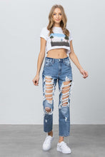 Load image into Gallery viewer, HIGH RISE MOM JEANS
