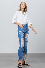 Load image into Gallery viewer, HIGH RISE STRAIGHT JEANS
