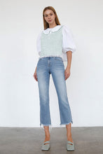 Load image into Gallery viewer, HIGH RISE CROP BOOT CUT JEANS
