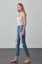 Load image into Gallery viewer, HIGH RISE GIRLFRIEND JEANS
