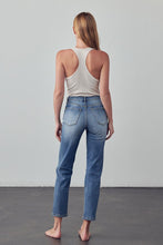 Load image into Gallery viewer, HIGH RISE GIRLFRIEND JEANS
