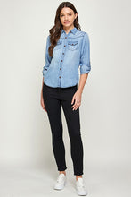 Load image into Gallery viewer, TENCEL TOP DENIM BLOUSE
