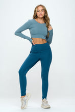 Load image into Gallery viewer, Two Tones Activewear set
