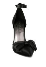 Load image into Gallery viewer, DINGLES Green Bow Embellished Satin Stiletto
