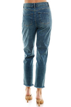 Load image into Gallery viewer, DISTRESSED DETAILED STRAIGHT LEG JEANS
