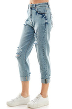 Load image into Gallery viewer, ROOL-UP DISTRESSED  HIGH RISE STRETCH MOM JEANS
