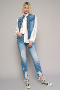 HIGH RISE CROPPED BOYFIREND JEANS WITHOUT BELT