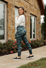 Load image into Gallery viewer, NEW Camo 2.0 Leggings
