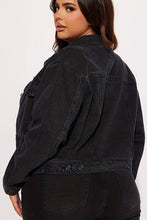 Load image into Gallery viewer, WOMEN FASHION DENIM JACKET
