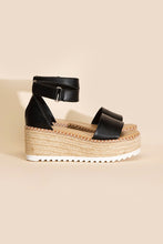 Load image into Gallery viewer, TUCKIN-S PLATFORM SANDALS
